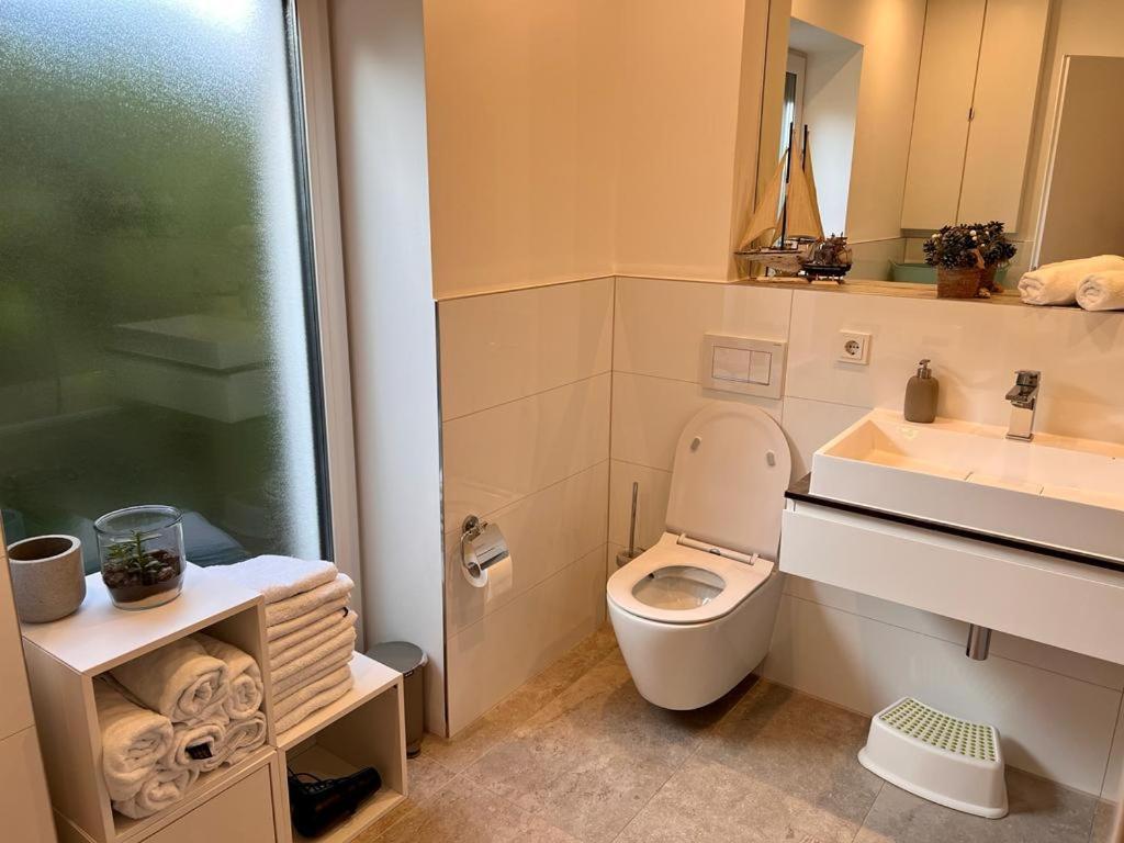 Apartments Bei Playmobil Eg,130M2,Grosse Terassen,24H Self Check-In, Free Parking زيمدورف المظهر الخارجي الصورة