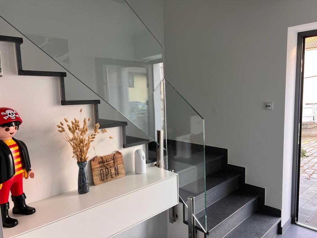 Apartments Bei Playmobil Eg,130M2,Grosse Terassen,24H Self Check-In, Free Parking زيمدورف المظهر الخارجي الصورة